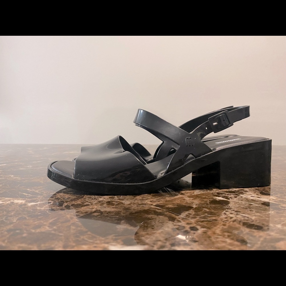 Melissa Cosmo Heel 9 🦋